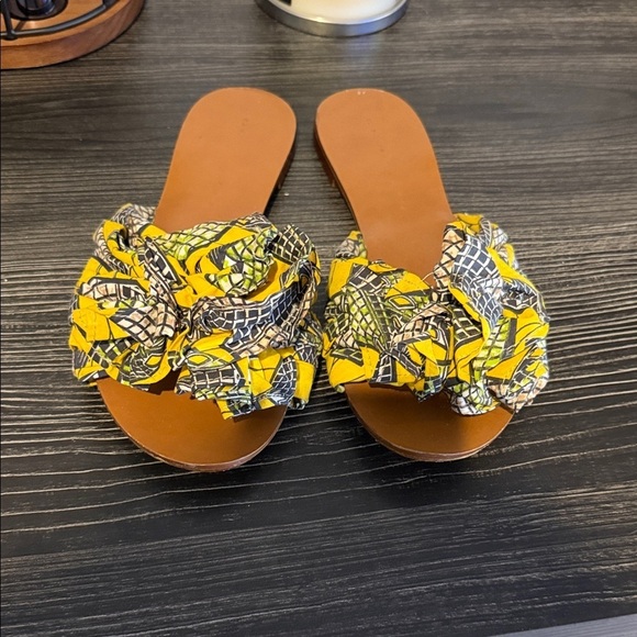 Zara Shoes - Zara Yellow and Black exotic print Women's Sandals